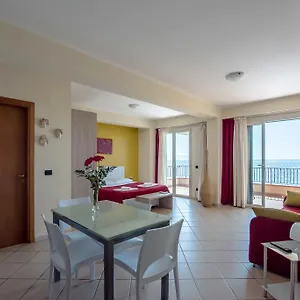 Bed & Breakfast La Sirena, Santa Teresa Di Riva