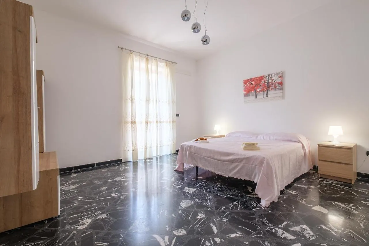 Holiday home Casa Olimpia Villa Santa Teresa Di Riva Italy